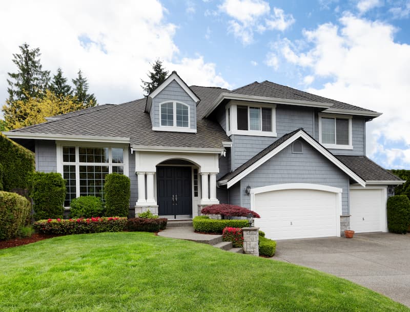 How much is homeowners insurance on a $600,000 home?