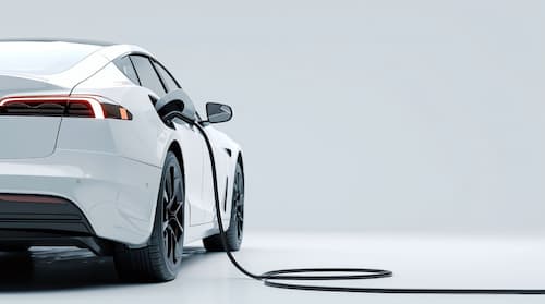 Hybrid car insurance costs in 2025